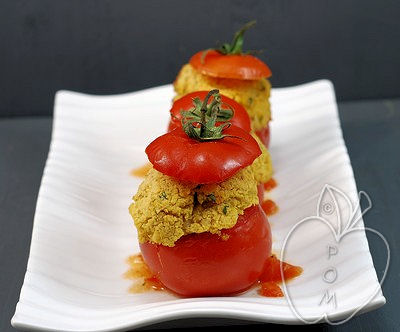 Tomates rellenos de proteínas vegetales (2)
